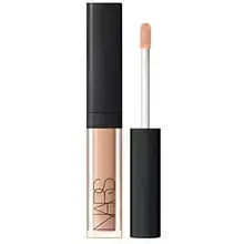 Mini särav kreemjas peitekreem 1,4 ml