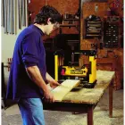 DeWalt DW733-QS Thickness Planer — Photo 2