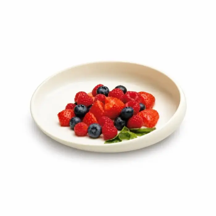 Plate with a High Rim