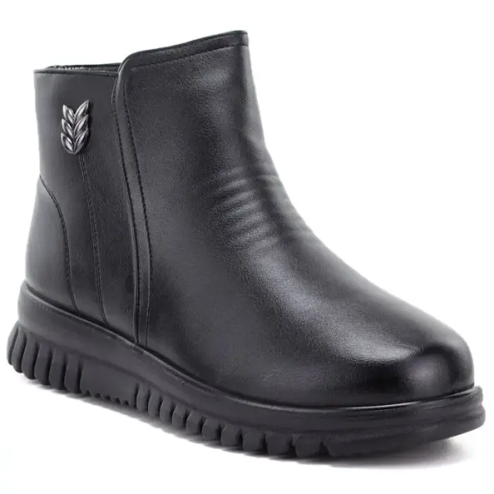 Comfortable Moteriški ankle batai with a wedge, black Potocki PT16398 - Buty: 40