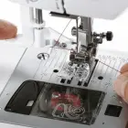 Singer 7640 Sewing Machine — Photo 4