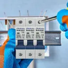 Qoltec Overcurrent Circuit Breaker C20| Fuse | AC | 20A | 1P Foto 2