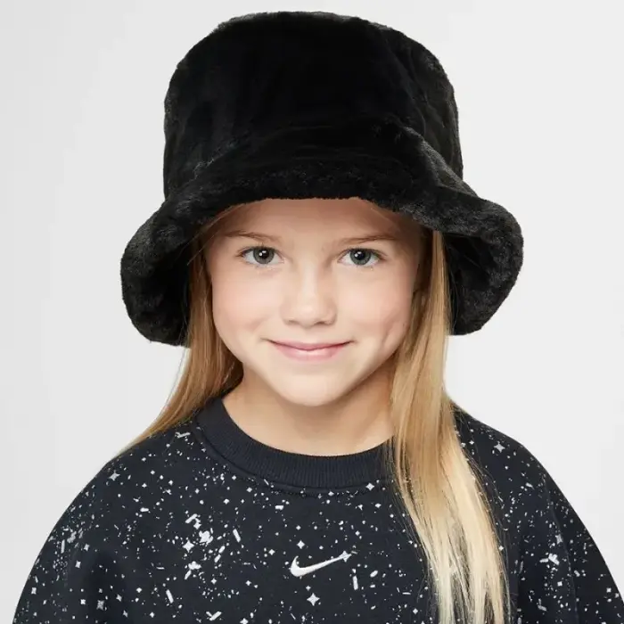 Nike APEX insulated hat kids FZ3061-010 - Kategoria: sportstyle