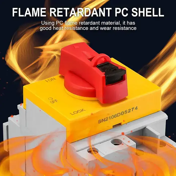 Qoltec DC isolator with locking function | Main switch | 1200V | 32A | 8kV | 4P Photo